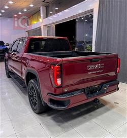 GMC Sierra